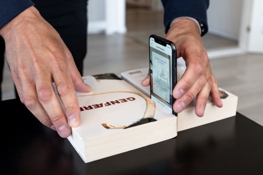 how to place your phone for miiskin skin imaging